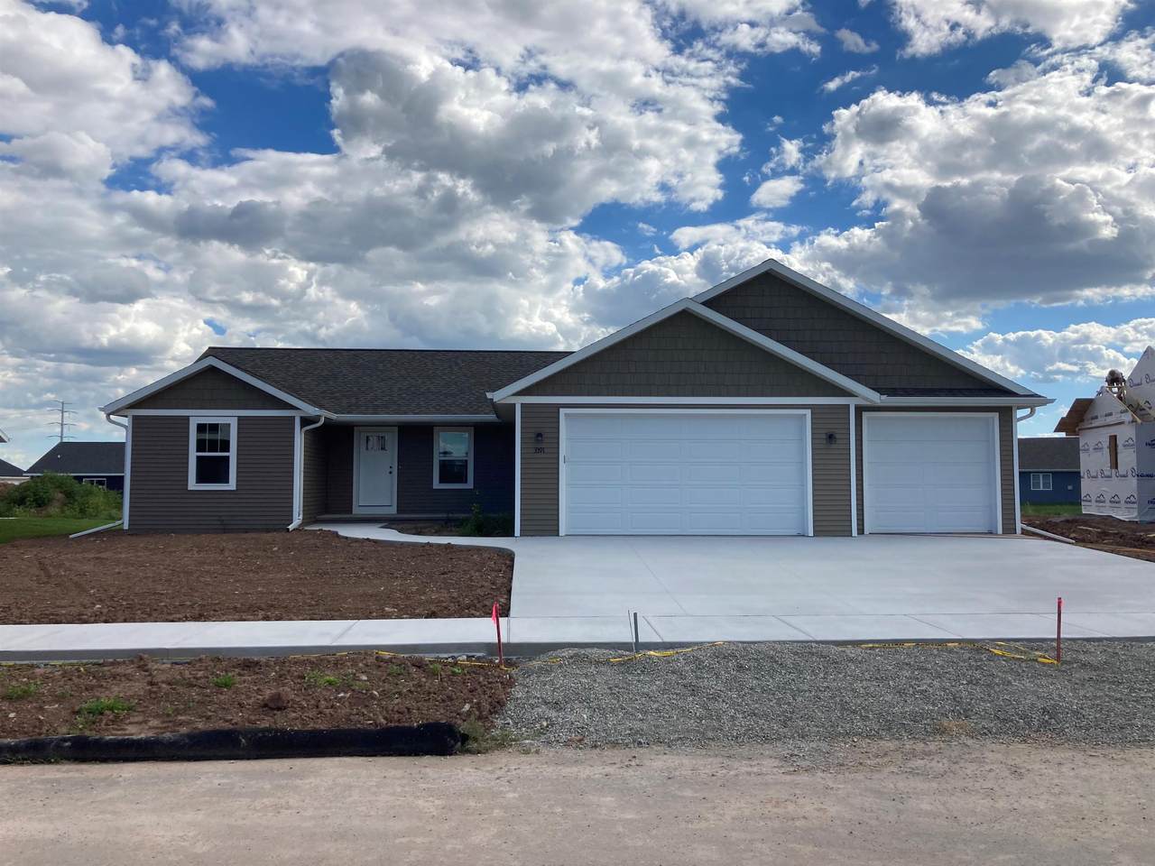 3391 Aquamarine Avenue - Photo 1