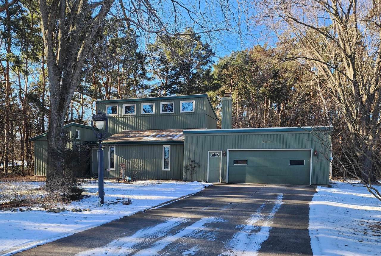 5001 Lynndale Drive - Photo 1