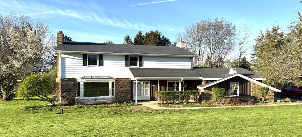 W2268 Ledgeview Road - Photo 1