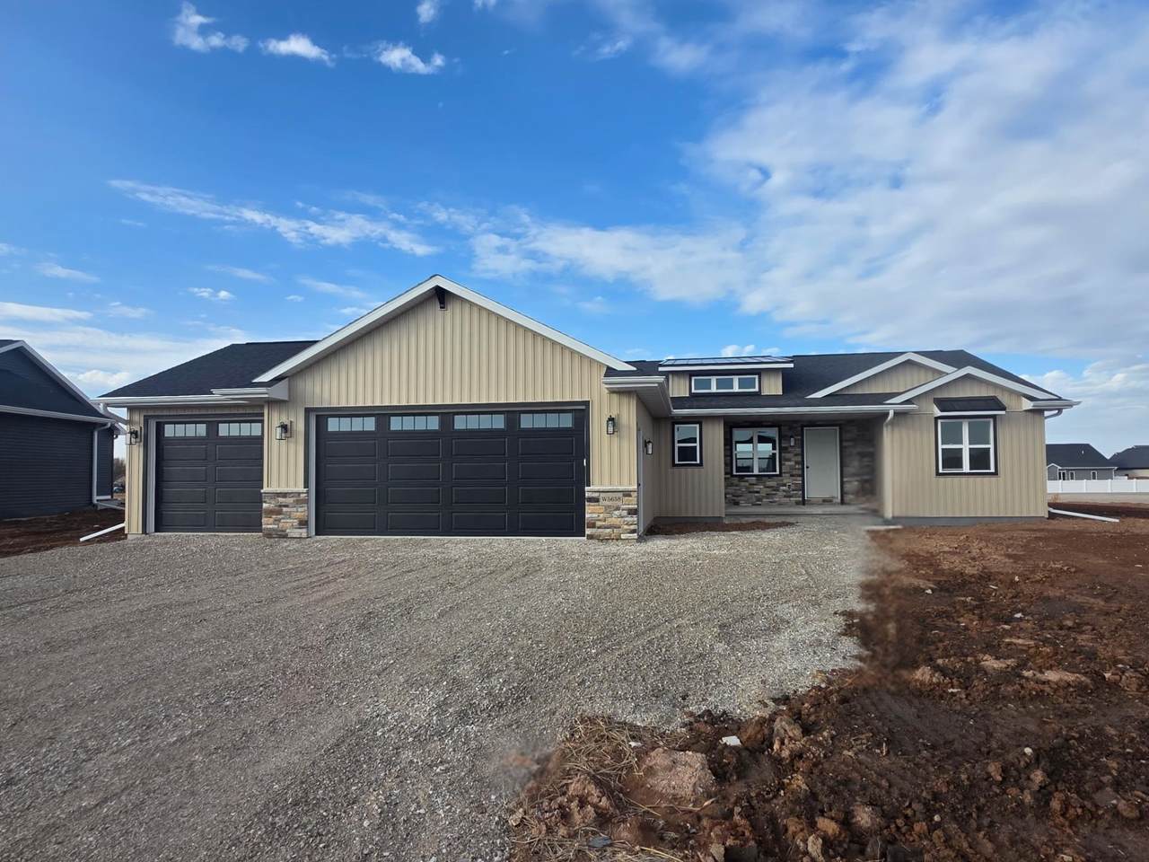 W5658 Tonys Way - Photo 1