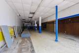 1104 Main Street - Photo 3