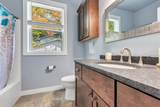 318 Webster Avenue - Photo 16