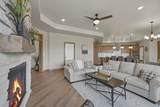 1629 Honeysuckle Circle - Photo 7