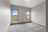 2553 Meyer Way - Photo 29