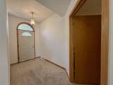 586 Wisconsin Street - Photo 4