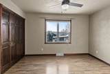 2041 Foxland Street - Photo 22