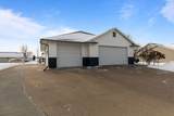 2041 Foxland Street - Photo 37