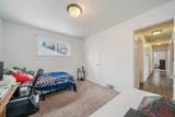 407 Calumet Street - Photo 17