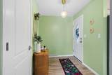 828 Robin Lane - Photo 10
