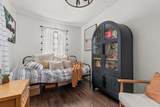 539 Brewster Street - Photo 18
