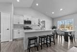 4372 Lakeland Drive - Photo 5