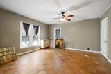 411 W Elm Street - Photo 20