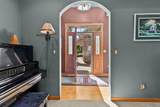 924 Pondview Court - Photo 16