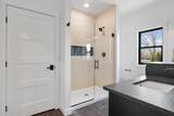 3379 Glendale Avenue - Photo 33