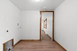 550 Barke Street - Photo 15