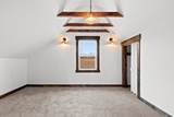 550 Barke Street - Photo 21