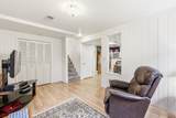1107 Honeysuckle Lane - Photo 14