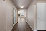 1242 Pond View Circle - Photo 4