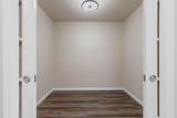 1242 Pond View Circle - Photo 35