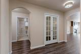 1242 Pond View Circle - Photo 6
