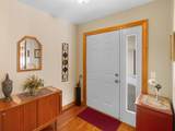 425 Brookview Drive - Photo 3