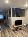 1747 Oakdale Avenue - Photo 11