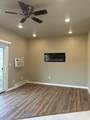 1747 Oakdale Avenue - Photo 32