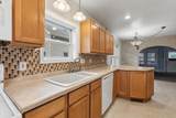109 Walnut Street - Photo 12