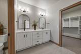 1629 Honeysuckle Circle - Photo 29