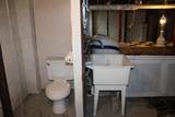 180 Vincent Street - Photo 17