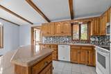 634 Walnut Place - Photo 16