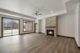 1617 Honeysuckle Circle - Photo 19