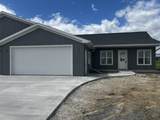 812 Lakeview Lane - Photo 2