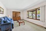 560 Thomas Street - Photo 3