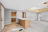 289 17TH Street - Photo 2