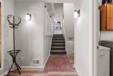 641 Walnut Place - Photo 3