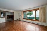 2836 Shorewood Drive - Photo 4