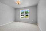 340 Baywood Trail - Photo 32
