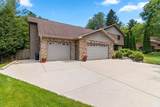 2447 Parkwood Drive - Photo 3
