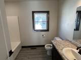 828 School Place - Photo 20