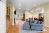 N2025 Willow Road - Photo 10
