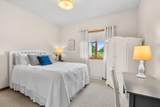 1910 Sylvan Avenue - Photo 23