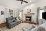 1910 Sylvan Avenue - Photo 10