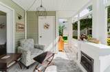 2520 Village Lane - Photo 30