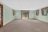 713 Canberry Court - Photo 19