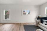 714 Bateman Street - Photo 23