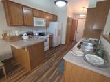 82 Queens Way - Photo 8
