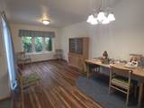 82 Queens Way - Photo 9