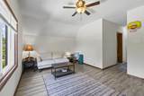 327 Macy Street - Photo 7