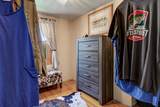 164 Plummer Avenue - Photo 15